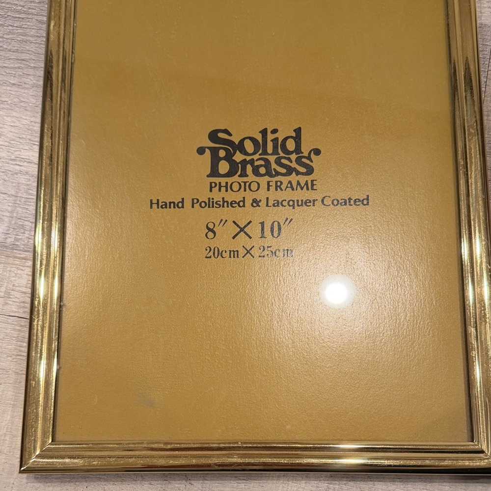 Solid brass 8x10 frame - Picture 3 of 6